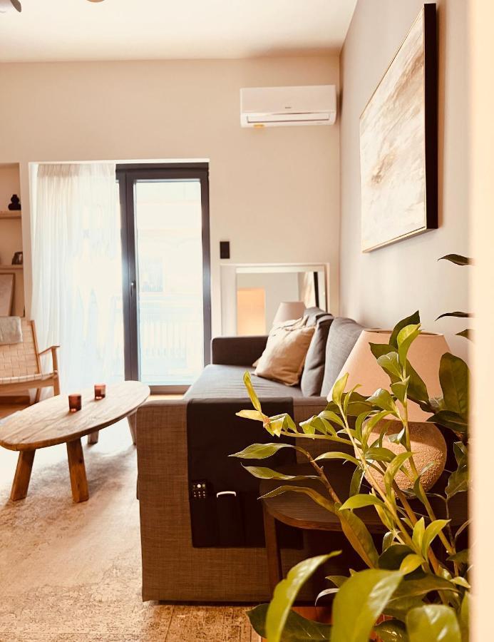 2 Bedroom Apt - Live Like A Local In Kolonaki Афины Экстерьер фото