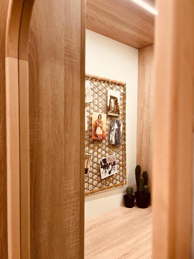 2 Bedroom Apt - Live Like A Local In Kolonaki Афины Экстерьер фото