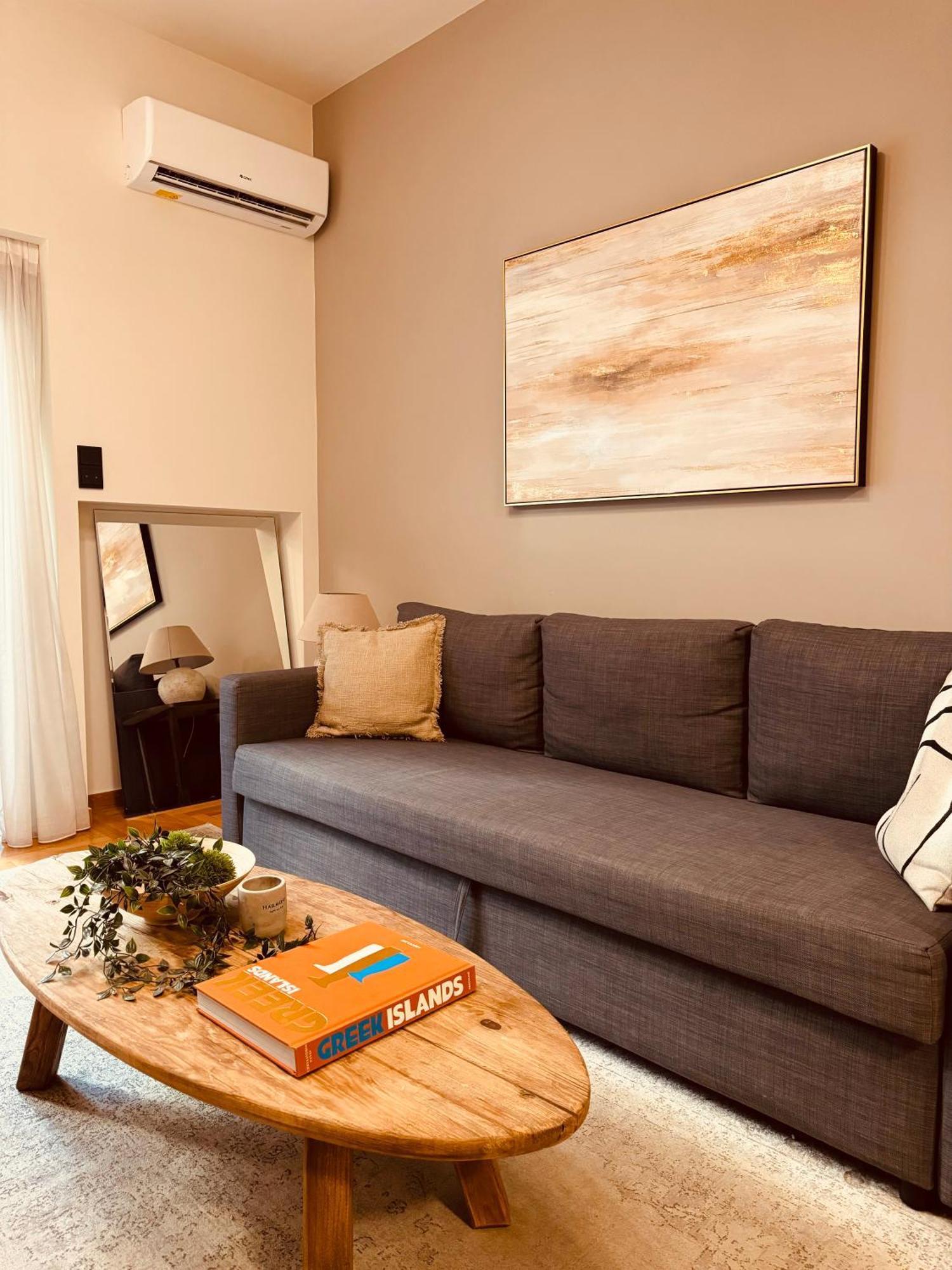 2 Bedroom Apt - Live Like A Local In Kolonaki Афины Экстерьер фото